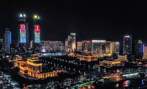 昨天鄧超 楊鈺瑩來(lái)南昌了,還向大家推介江西的美景與美食